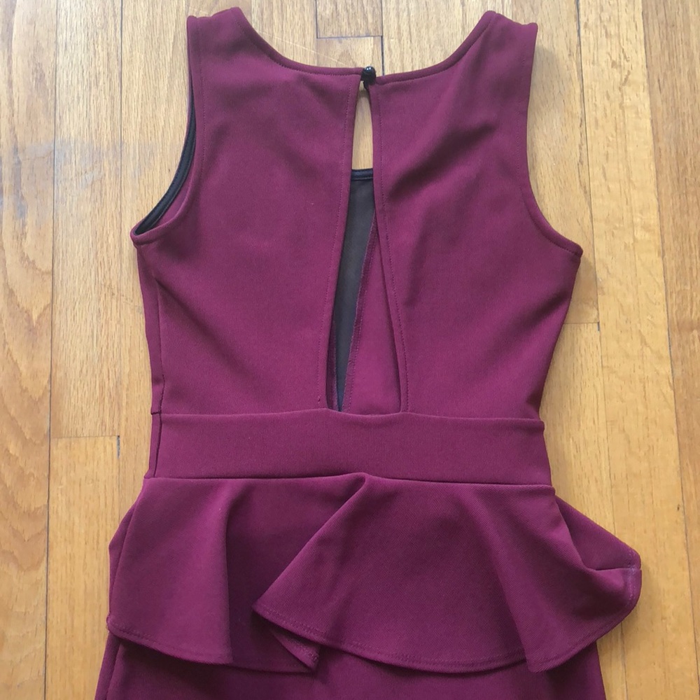 Dress - Picture 5 of 5